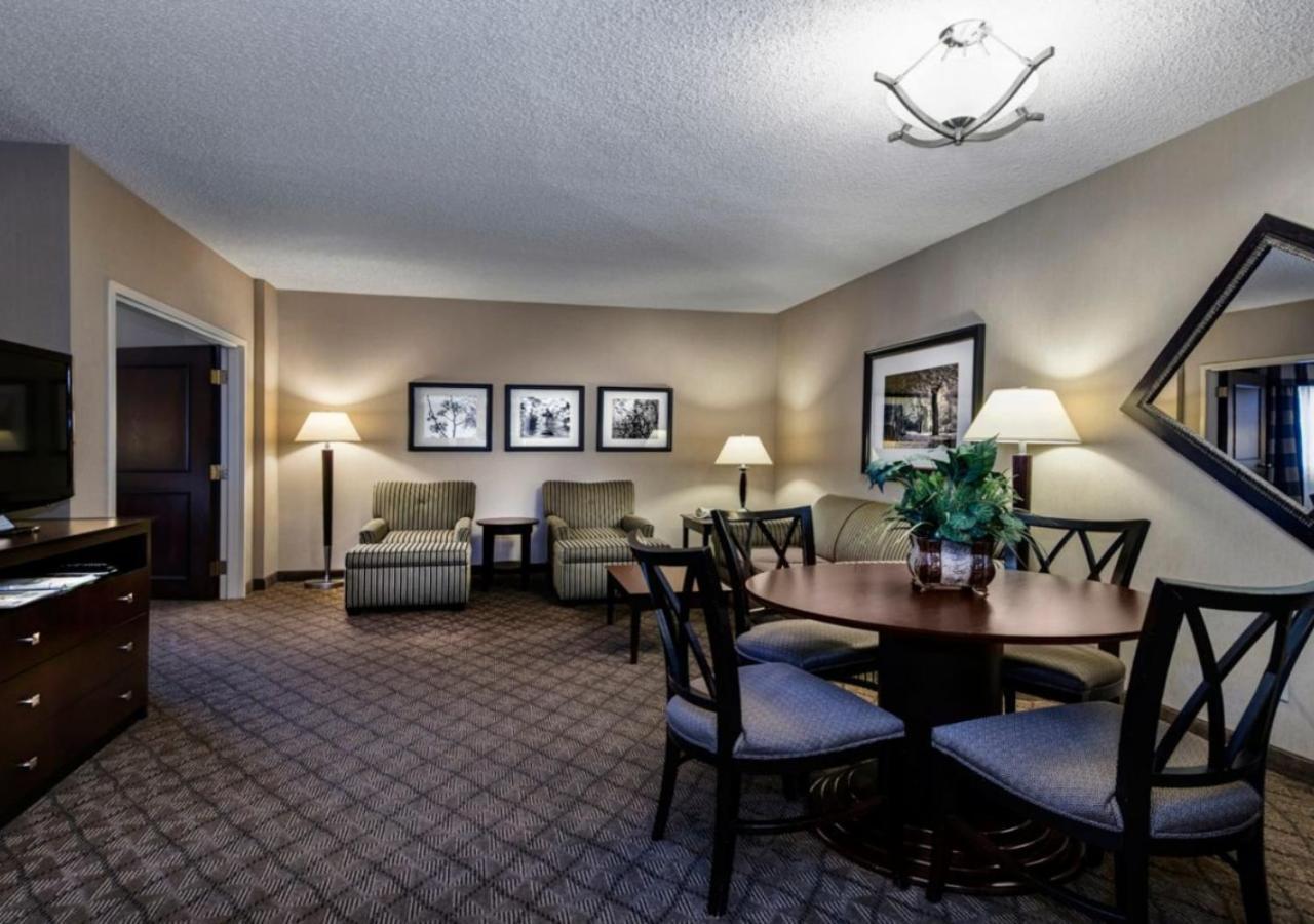 Holiday Inn Springdale-Fayetteville Area By Ihg Esterno foto