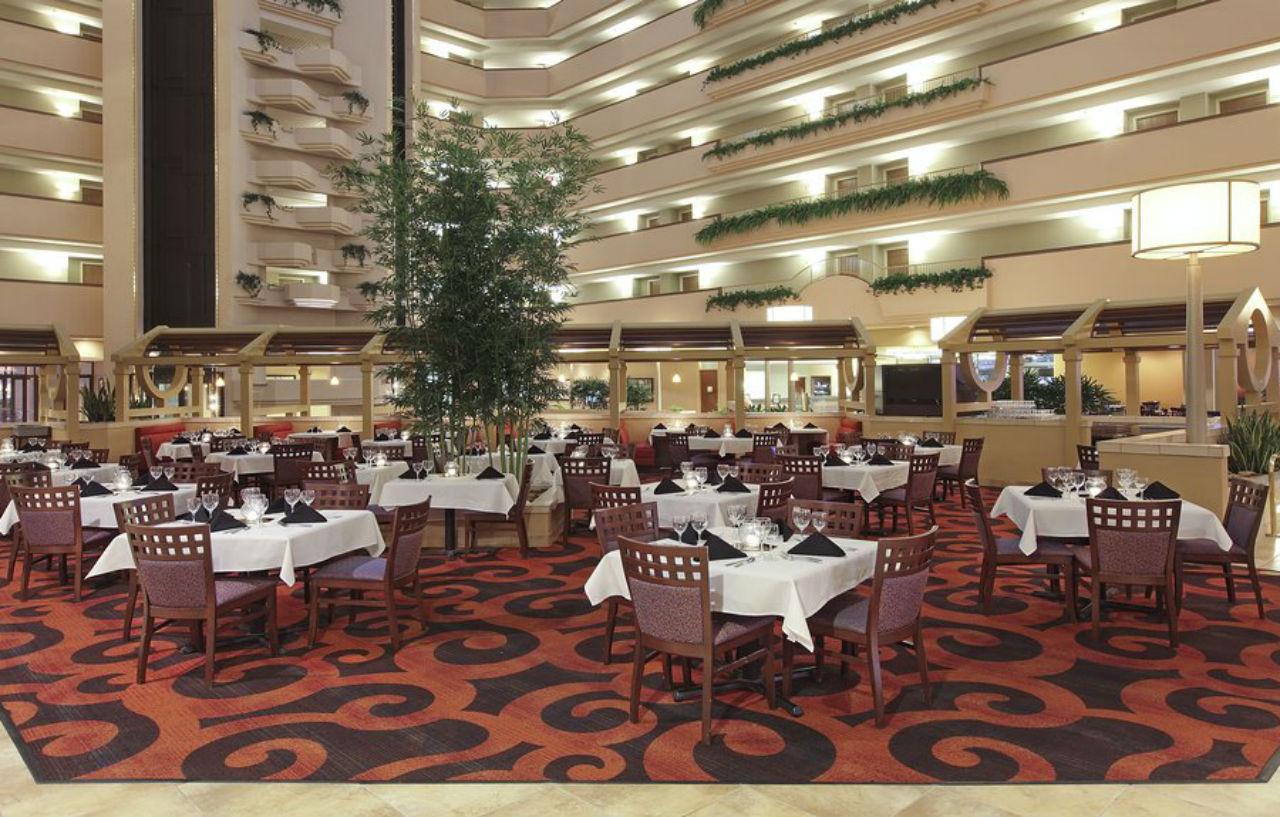 Holiday Inn Springdale-Fayetteville Area By Ihg Esterno foto